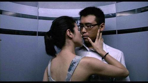 怀旧国产老电影吻戏视频,那些令人难忘的怀旧国产老电影吻戏