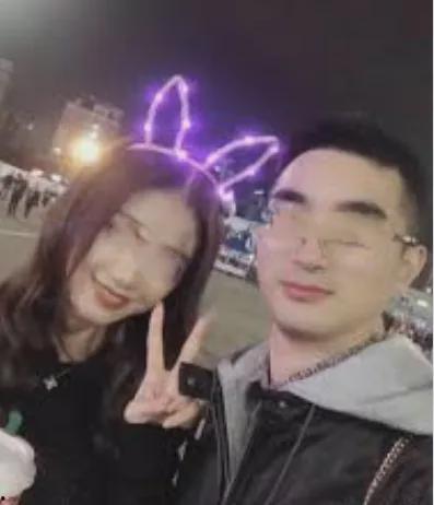 国产娇妻单男绿帽视频  第3张