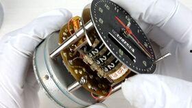 国产石英表拆卸视频讲解,跟随视频学习国产石英表拆装技巧  第2张